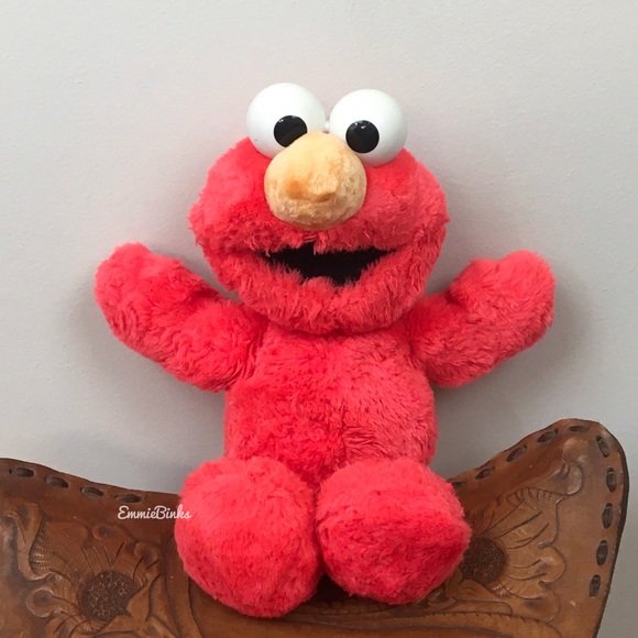 Sesame Street Toys Vintage 992 Plush Interactive Talking Elmo Toy